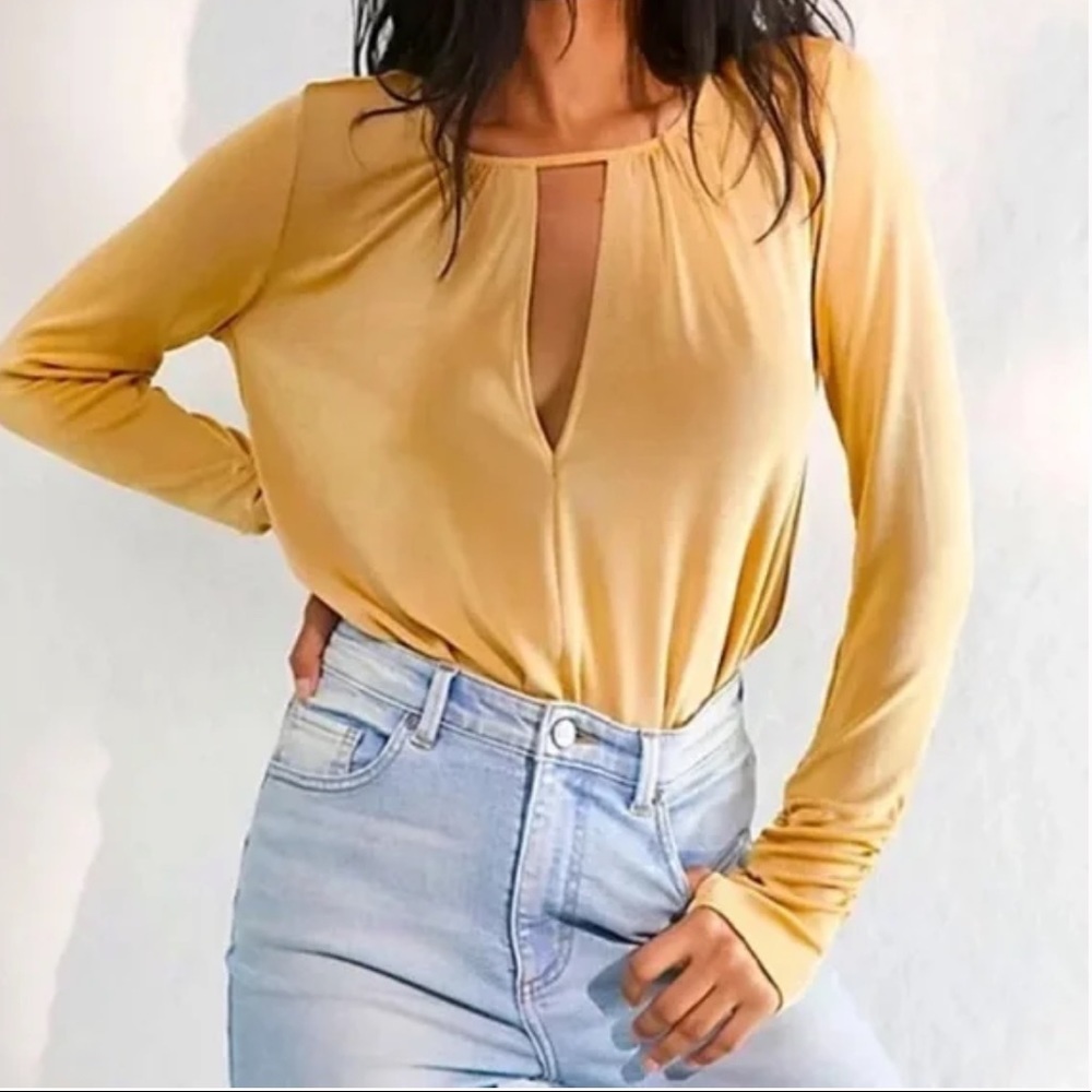 NWOT free people Kaya gold keyhole cutout bodysuit long sleeve shimmery XS
